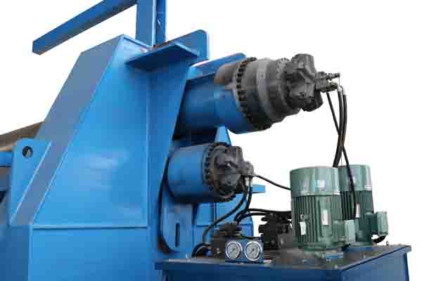 操作四輥卷板機，這些細(xì)節(jié)要注意